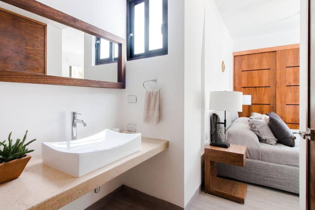 Neem 31 Comfortable, Luxury Apartment 10 Min To The Beach ตูลุม ภายนอก รูปภาพ